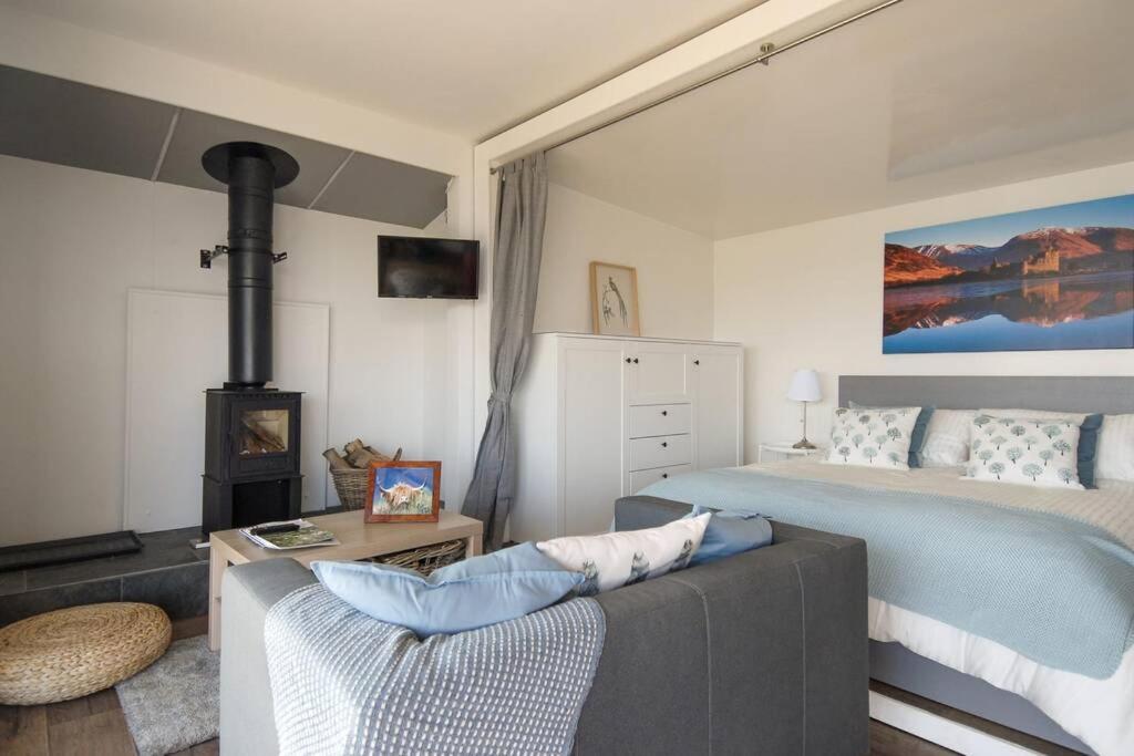 Columba Lodge, St Conan'S Escape, Idyllic Highland Getaway 달말리 외부 사진